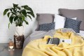 KAldoo_yeti-pastelyellow-bed.jpg