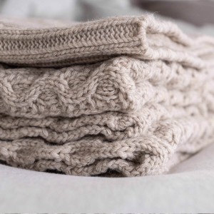 Pled Otulający Beżowy